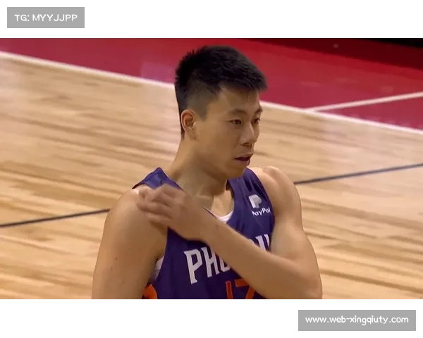 张镇麟NBA季前赛首秀砍8分,暴扣三分引关注 张镇麟NBA季前赛首秀砍8分,暴扣三分引关注